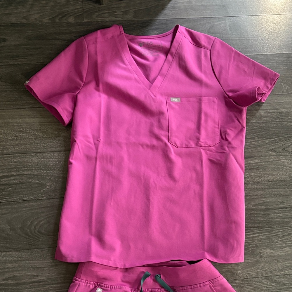 Pink V-Neck Scrub Top